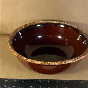 Hull Pottery bowl